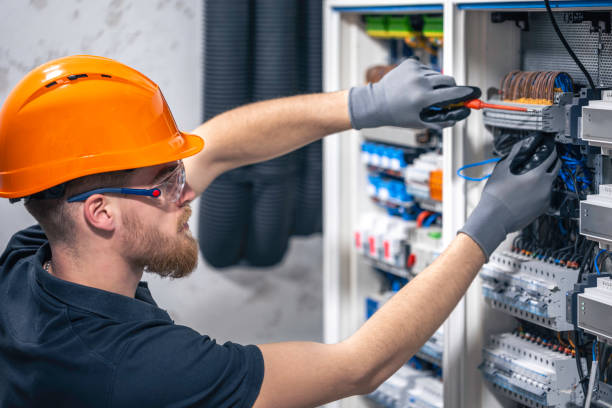 Best Affordable Emergency Electrician  in Leonia, NJ
